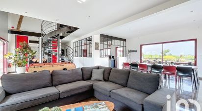 Maison 8 pièces de 256 m² à Montlouis-sur-Loire (37270)