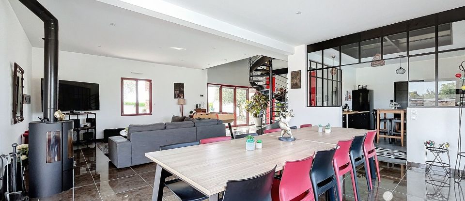 Maison 7 pièces de 240 m² à Montlouis-sur-Loire (37270)