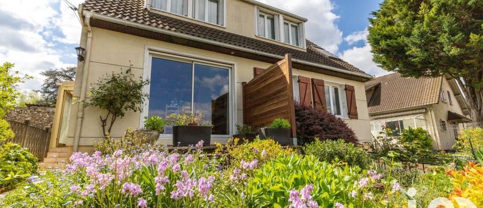 Maison 7 pièces de 125 m² à Épinay-sur-Orge (91360)