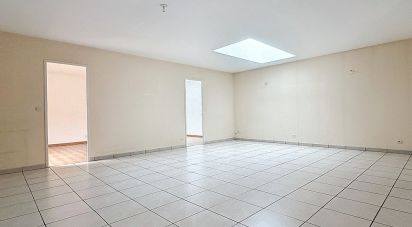 Maison 5 pièces de 104 m² à Wizernes (62570)