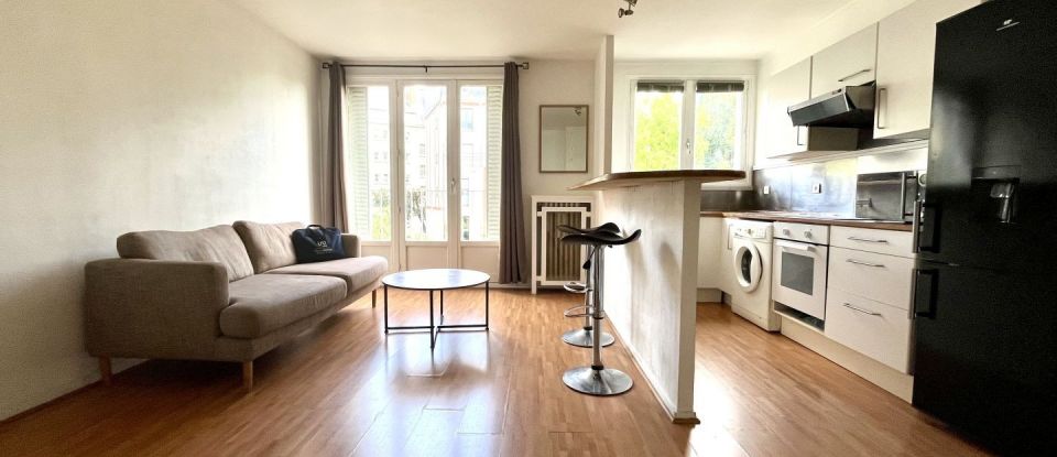 Appartement 2 pièces de 43 m² à Le Kremlin-Bicêtre (94270)