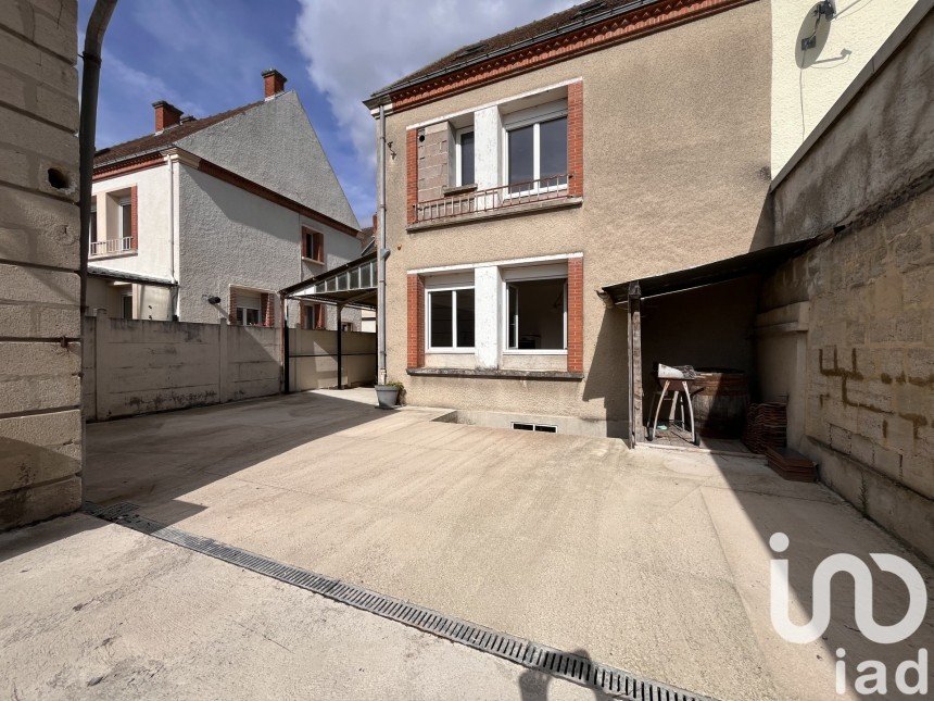 Maison 5 pièces de 96 m² à Damery (51480)