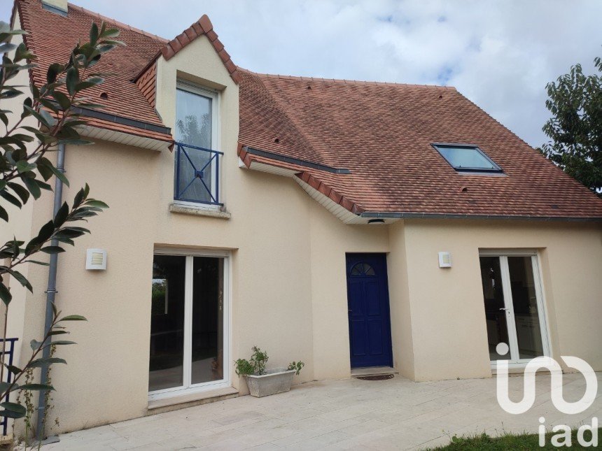 Maison 7 pièces de 144 m² à Bretteville-sur-Odon (14760)