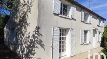 Village house 5 rooms of 140 m² in Clessé (79350)