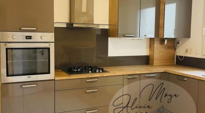 Appartement 3 pièces de 71 m² à Valence (26000)