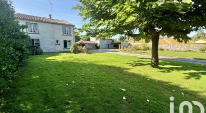 Maison traditionnelle 6 pièces de 153 m² à Saint-Maurice-le-Girard (85390)