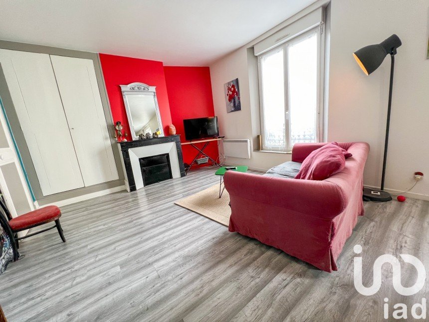 Apartment 4 rooms of 75 m² in Châlons-en-Champagne (51000)