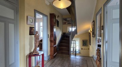 Mansion 8 rooms of 262 m² in Lamarche-sur-Saône (21760)