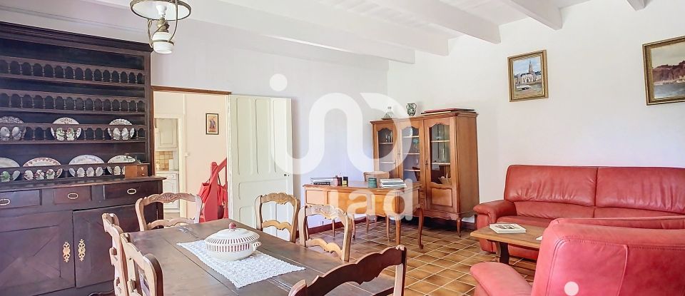 Country house 4 rooms of 130 m² in Pludual (22290)