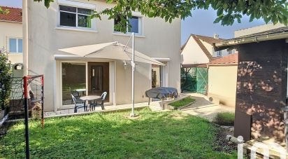 Maison traditionnelle 6 pièces de 105 m² à Villeneuve-le-Roi (94290)