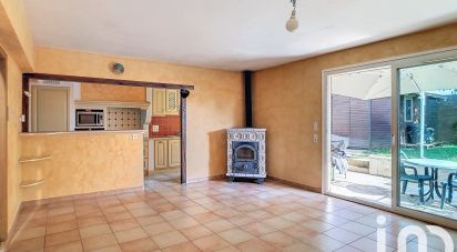 Maison traditionnelle 6 pièces de 105 m² à Villeneuve-le-Roi (94290)