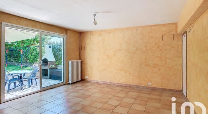 Maison traditionnelle 6 pièces de 105 m² à Villeneuve-le-Roi (94290)