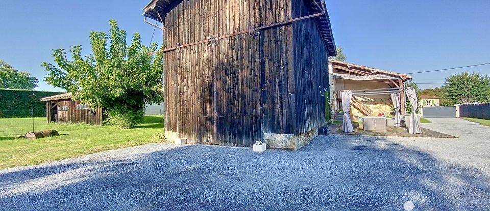 Maison de campagne 5 pièces de 170 m² à Coimères (33210)