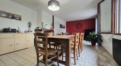 House 6 rooms of 135 m² in Selles (27500)