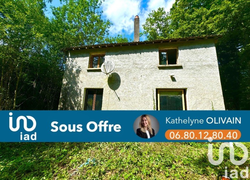 House 6 rooms of 98 m² in Saint-Vérain (58310)