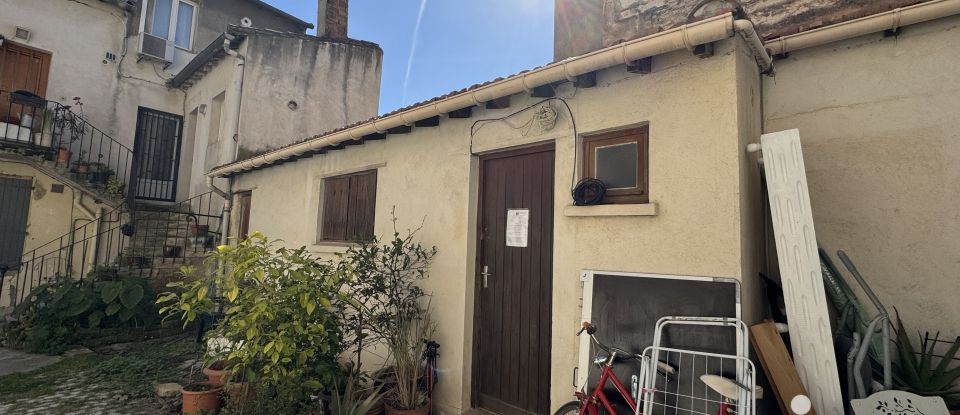 Appartement 3 pièces de 42 m² à Nîmes (30000)