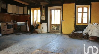 House 4 rooms of 88 m² in Saint-Alyre-d'Arlanc (63220)