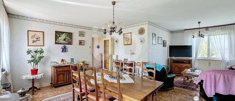 Traditional house 5 rooms of 84 m² in Blanche-Église (57260)