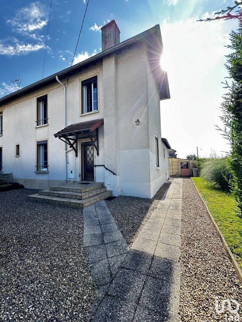 Maison 4 pièces de 124 m² à Gueugnon (71130)