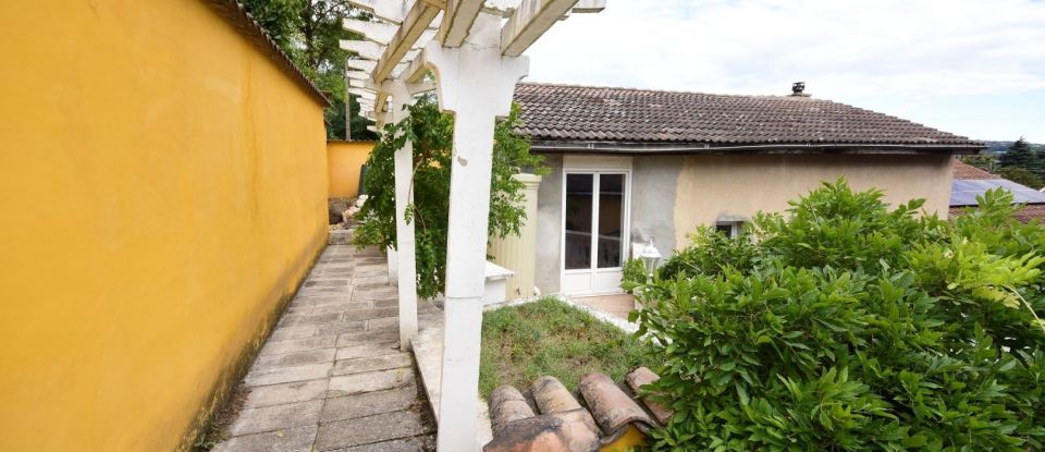 Maison 7 pièces de 160 m² à Chasse-sur-Rhône (38670)