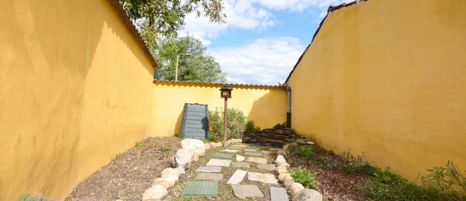 Maison 7 pièces de 160 m² à Chasse-sur-Rhône (38670)