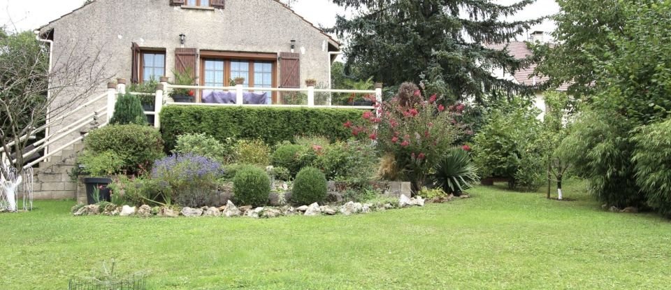 Maison 5 pièces de 103 m² à Montgé-en-Goële (77230)