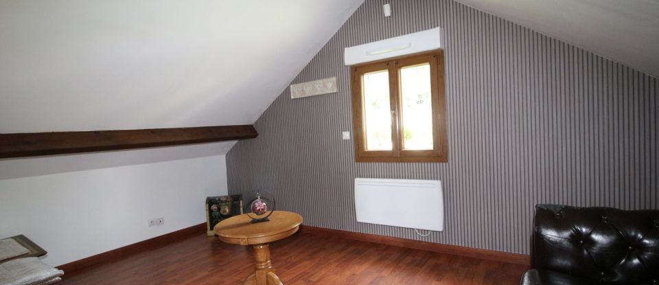 Maison 5 pièces de 103 m² à Montgé-en-Goële (77230)