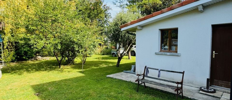 Maison 6 pièces de 150 m² à Artigues-près-Bordeaux (33370)