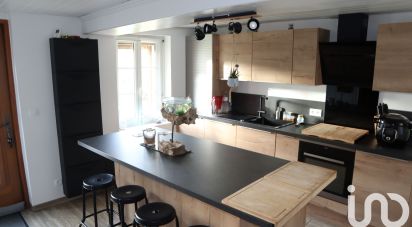 House 5 rooms of 86 m² in Saint-Cyr-la-Campagne (27370)