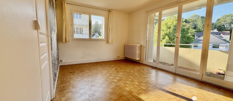 Appartement 2 pièces de 45 m² à Orsay (91400)