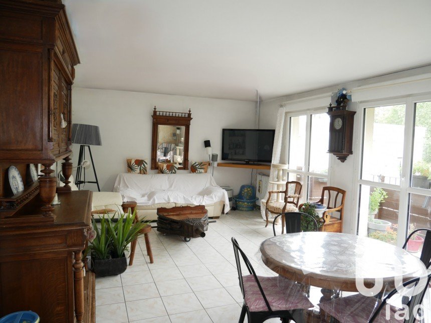 Vente Appartement 68m² 3 Pièces à Saint-Brice-sous-Forêt (95350) - Iad France