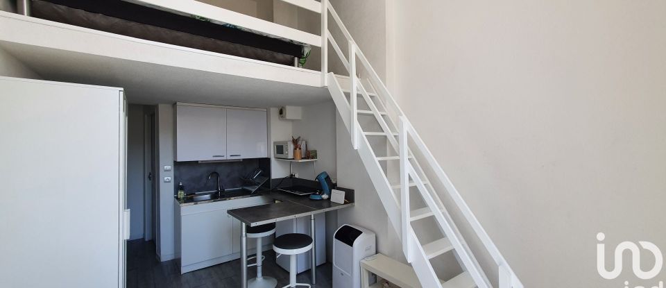 Appartement 1 pièce de 16 m² à Avignon (84000)