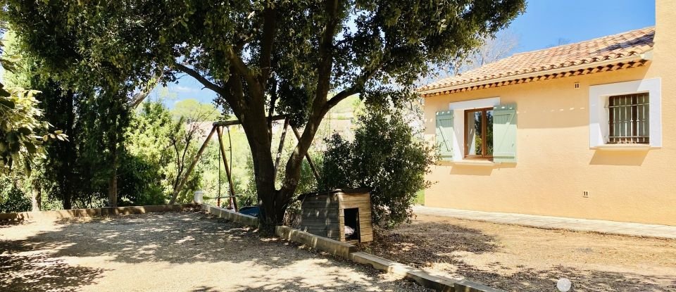 House 6 rooms of 128 m² in Fréjus (83600)