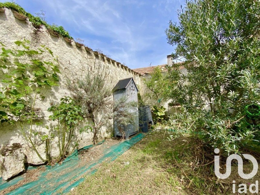 Village house 5 rooms of 145 m² in Nérac (47600)