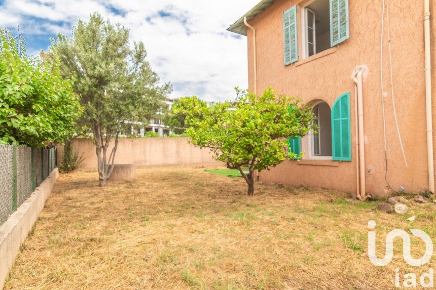 Vente Appartement 60m² 3 Pièces à Fréjus (83600) - Iad France