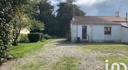 Maison traditionnelle 6 pièces de 102 m² à Saint-Denis-la-Chevasse (85170)