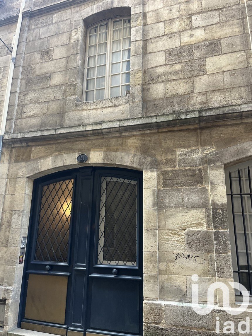 Appartement 2 pièces de 26 m² à Bordeaux (33000)