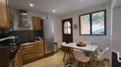 House 3 rooms of 57 m² in Vaujours (93410)