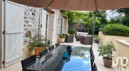 Traditional house 7 rooms of 145 m² in Fontenay-lès-Briis (91640)