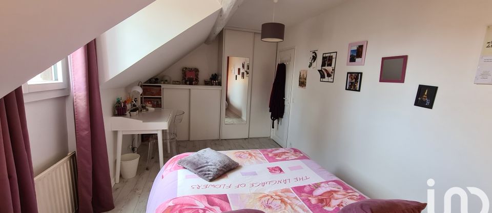 Maison 7 pièces de 145 m² à Fontenay-lès-Briis (91640)