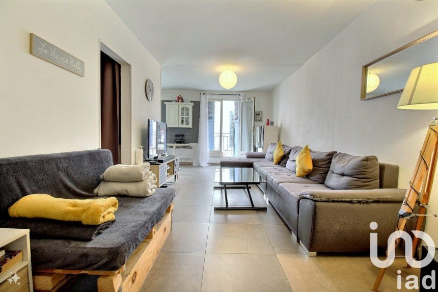 Apartment 2 rooms of 53 m² in Martigues (13500)