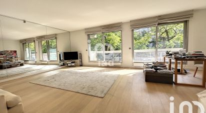 Appartement 3 pièces de 92 m² à Paris (75017)