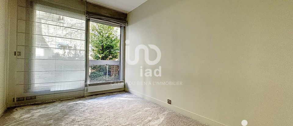 Appartement 4 pièces de 92 m² à Paris (75017)