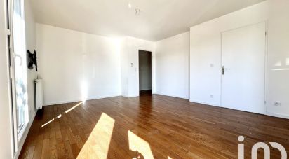 Apartment 2 rooms of 45 m² in Marolles-en-Brie (94440)