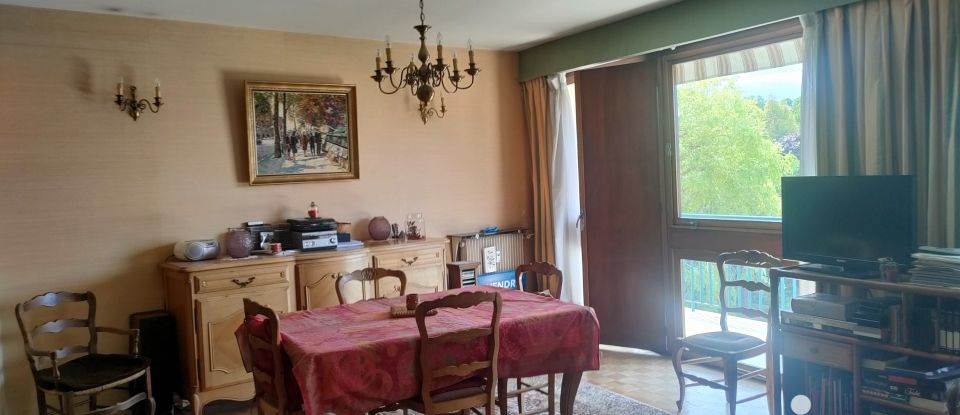 Apartment 4 rooms of 87 m² in L'Haÿ-les-Roses (94240)