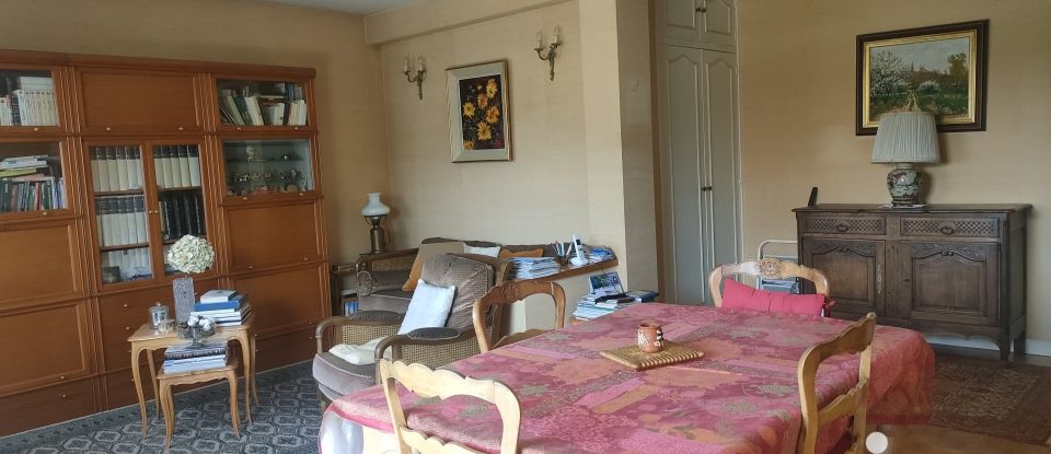 Appartement 4 pièces de 87 m² à L'Haÿ-les-Roses (94240)