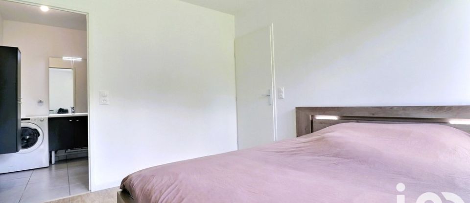 Appartement 4 pièces de 84 m² à Saint-Thibault-des-Vignes (77400)