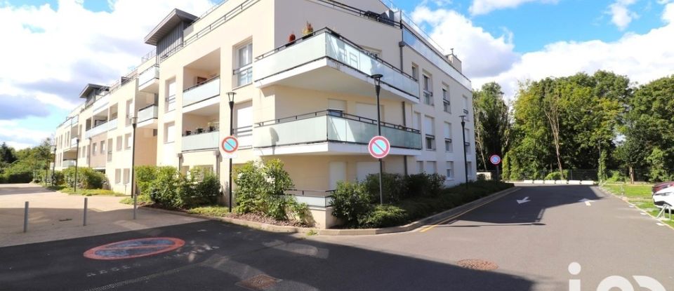 Appartement 4 pièces de 84 m² à Saint-Thibault-des-Vignes (77400)