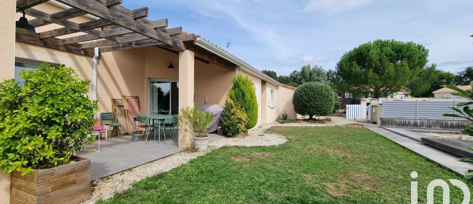 Pavillon 8 pièces de 187 m² à Saint-Yrieix-sur-Charente (16710)