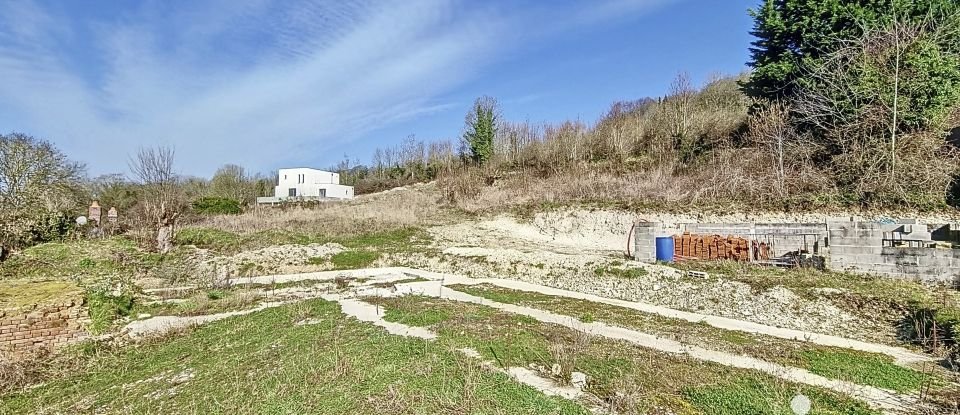 Terrain de 3 731 m² à Saint-Pierre-en-Val (76260)